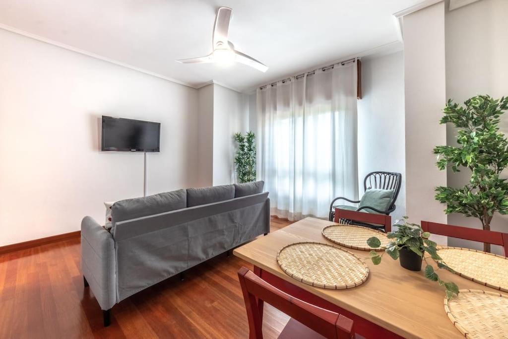 Acogedor Piso En Santurtzi .Parking Privado Apartment Luaran gambar