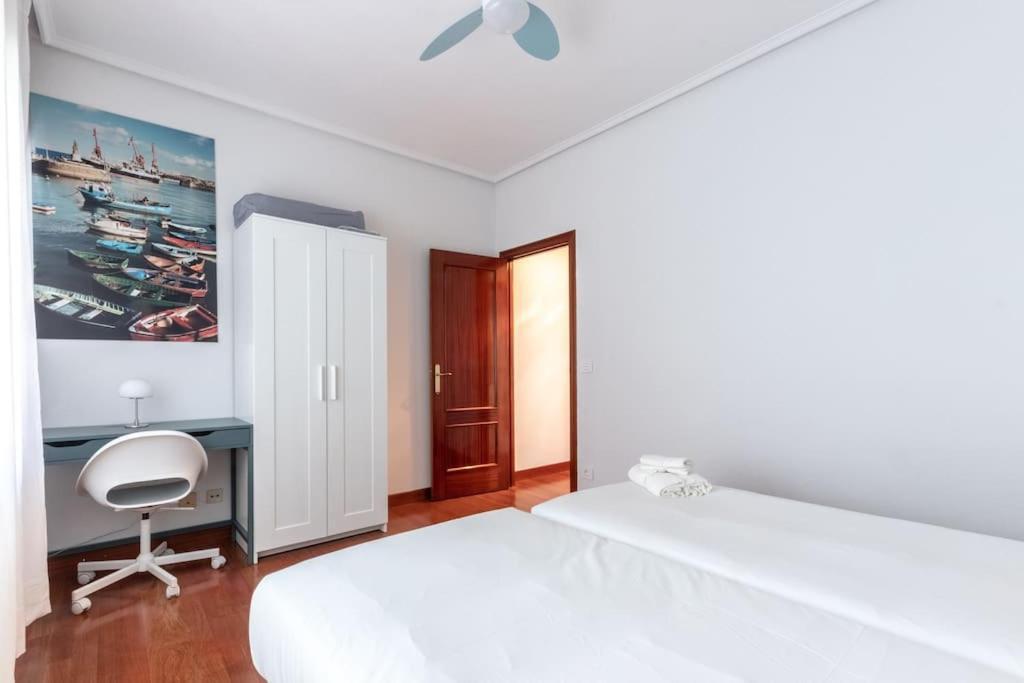 Acogedor Piso En Santurtzi .Parking Privado Apartment Luaran gambar
