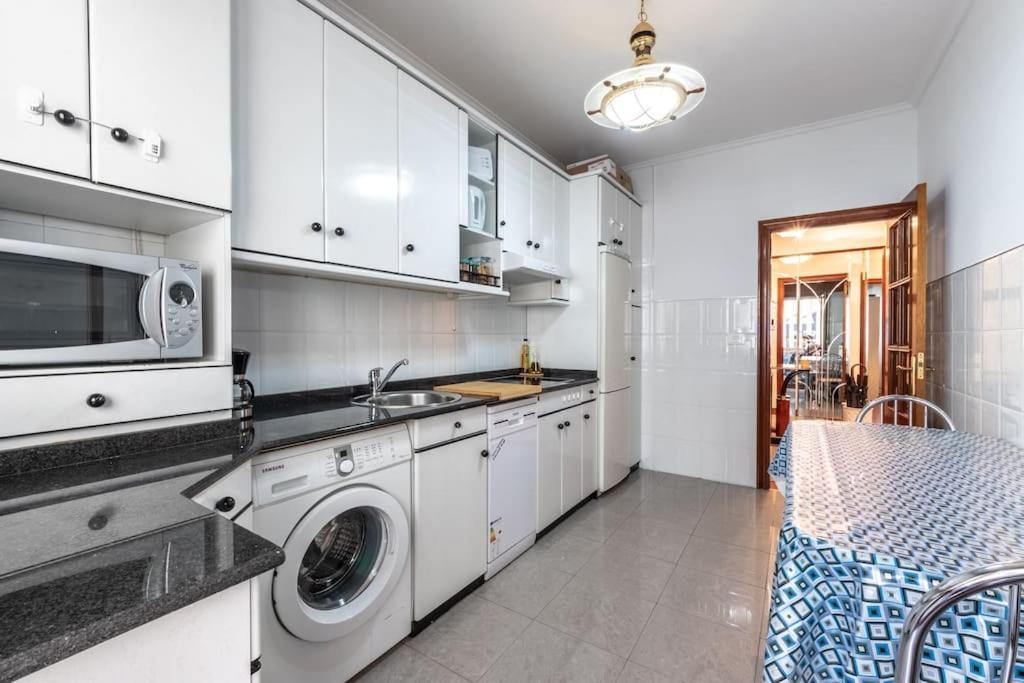 Acogedor Piso En Santurtzi .Parking Privado Apartment Luaran gambar